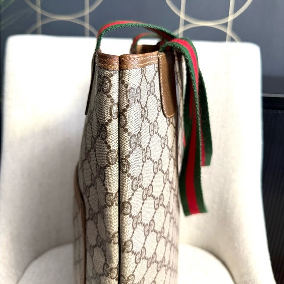 Authentic Gucci brown monogram coated canvas tote bag - Picture 9 of 16